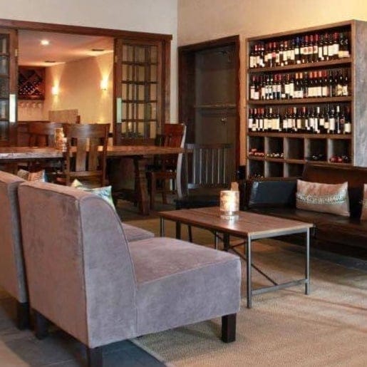 stoneys wine lounge 4